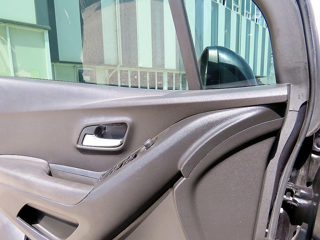 Chevrolet Trax - Vista 11