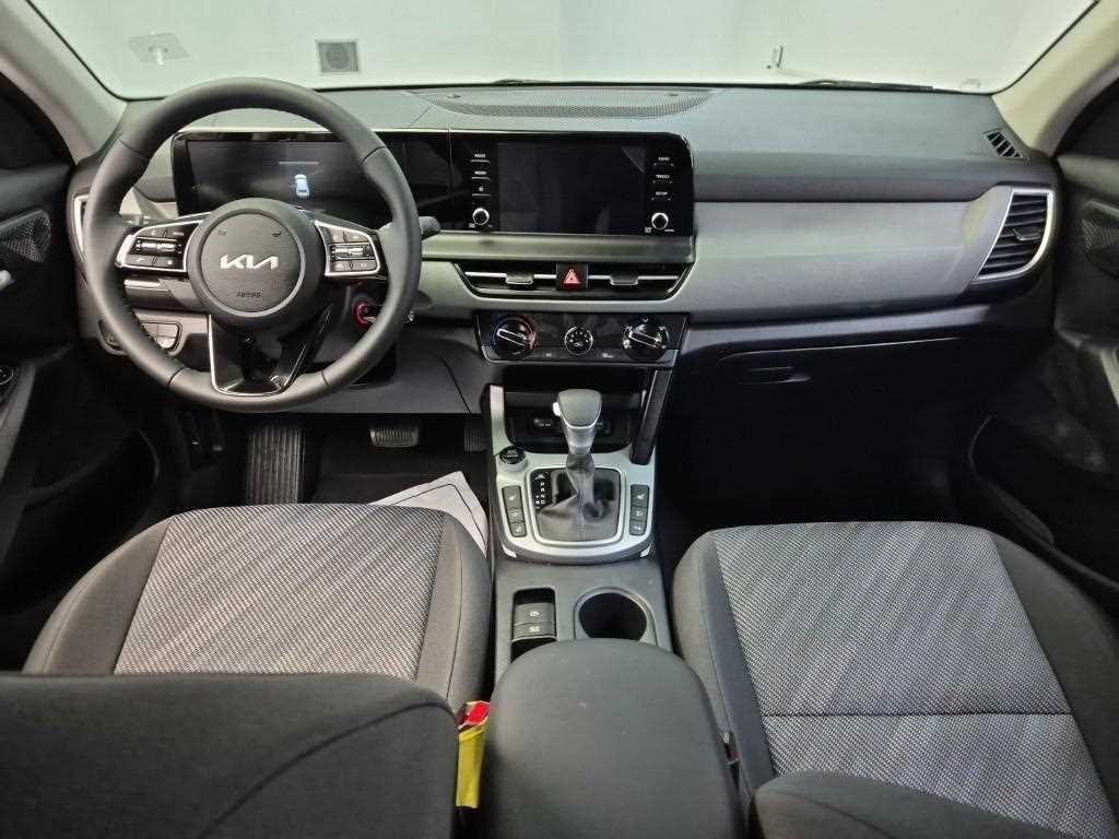 KIA Seltos - Vista 7