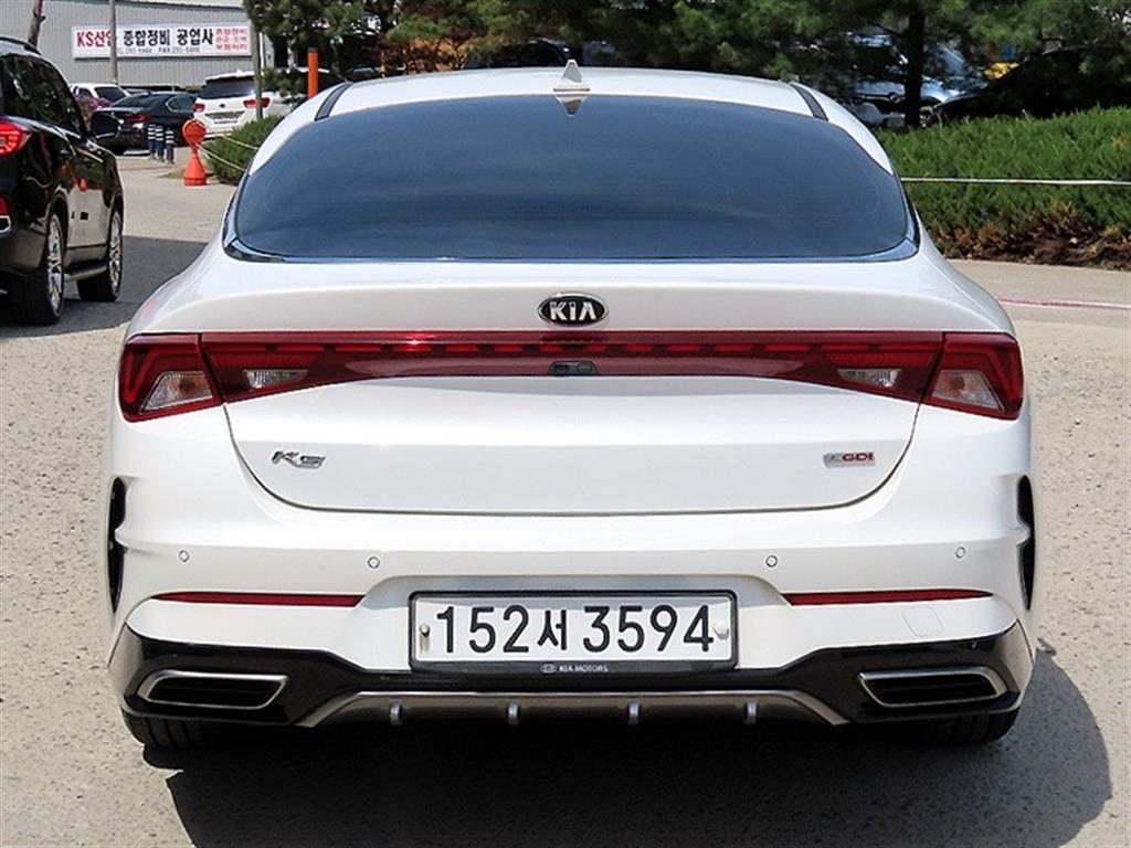 KIA K5 - Vista 4