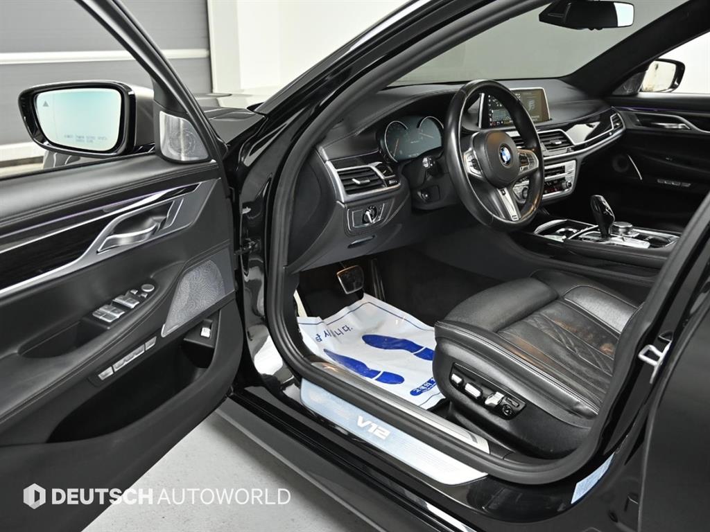 BMW 7 Series - Vista 11