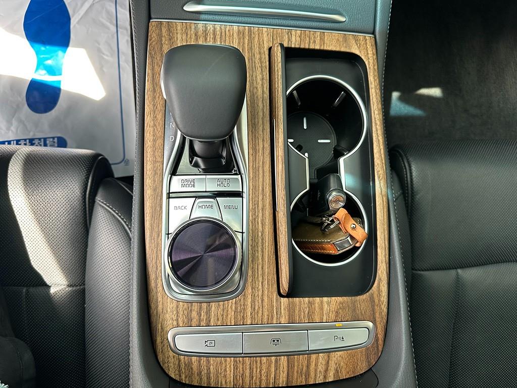 KIA K9 - Vista 11