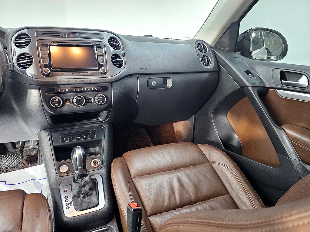 Volkswagen Tiguan - Vista 10