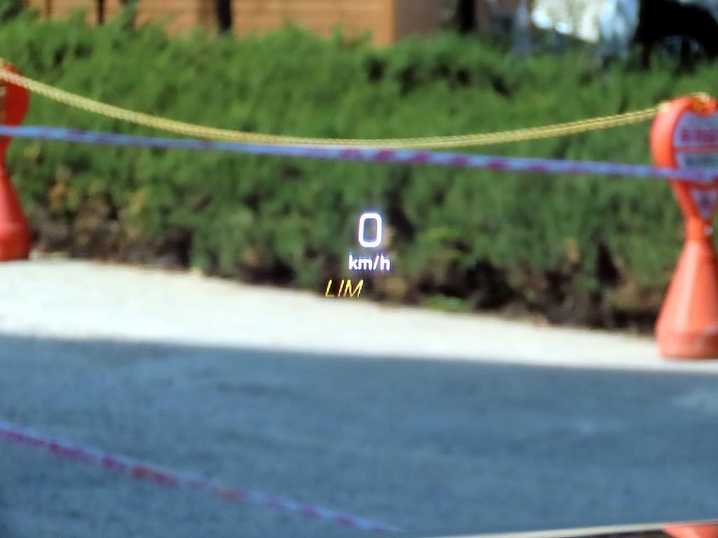 Mercedes Benz CLS Class - Vista 10