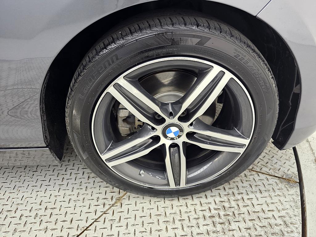 BMW 1 series 2017 Gris - Importación desde Corea - HF Imports Iquique - Foto 20