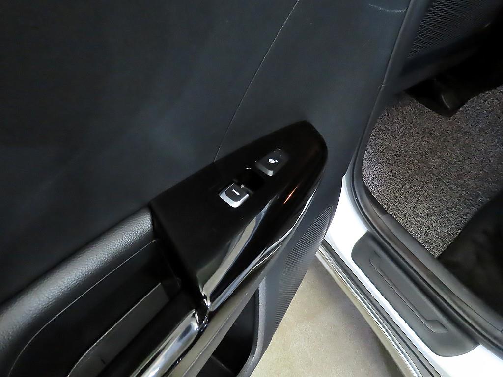 KIA Sportage 2018 Blanco - Importación desde Corea - HF Imports Iquique - Foto 16