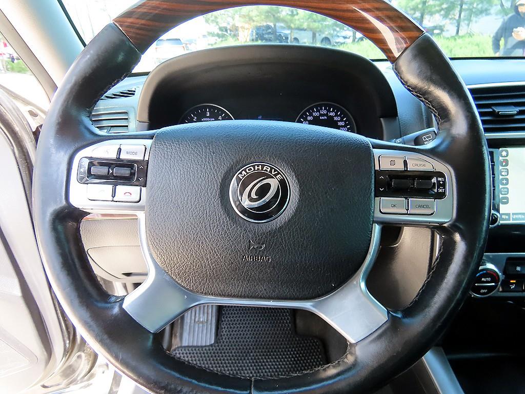 KIA Mohave - Vista 8