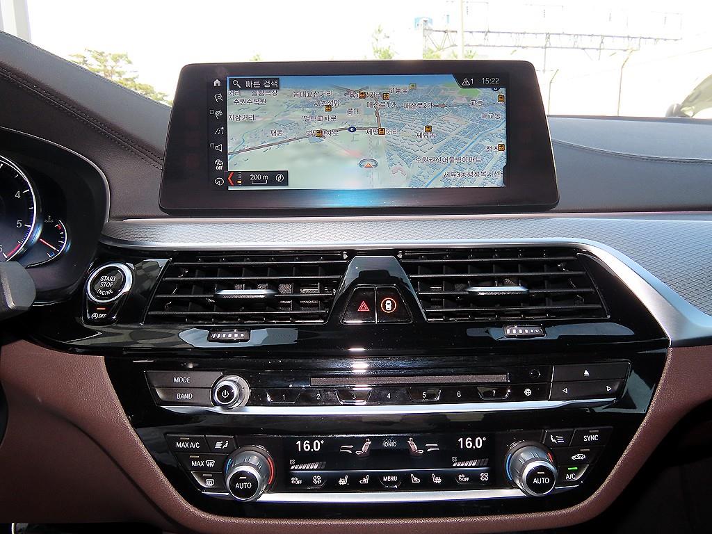 BMW 5 Series 2018 Gris - Importación desde Corea - HF Imports Iquique - Foto 13