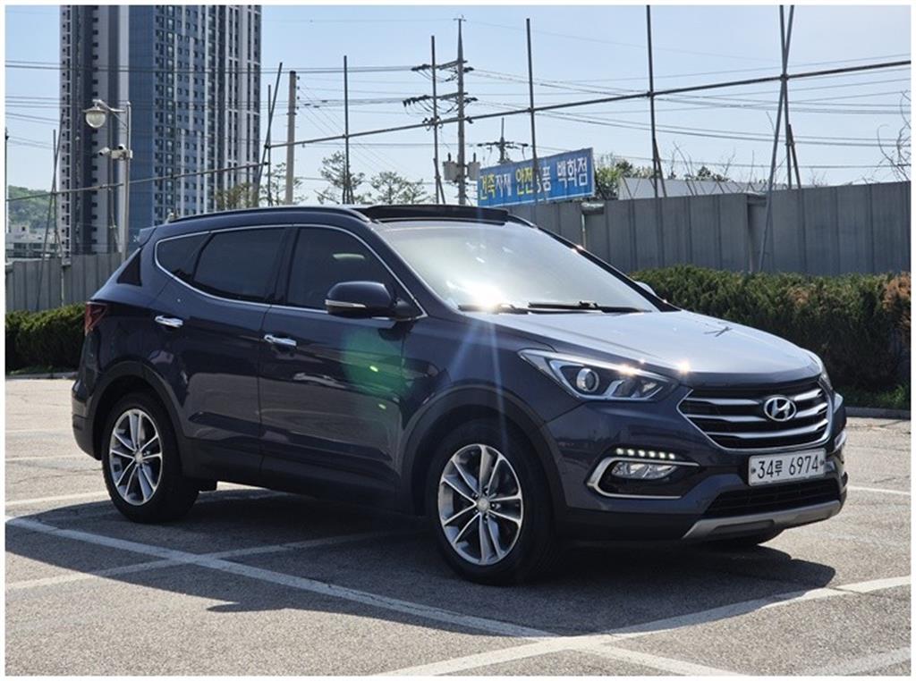 HYUNDAI Santa Fe - Vista 4