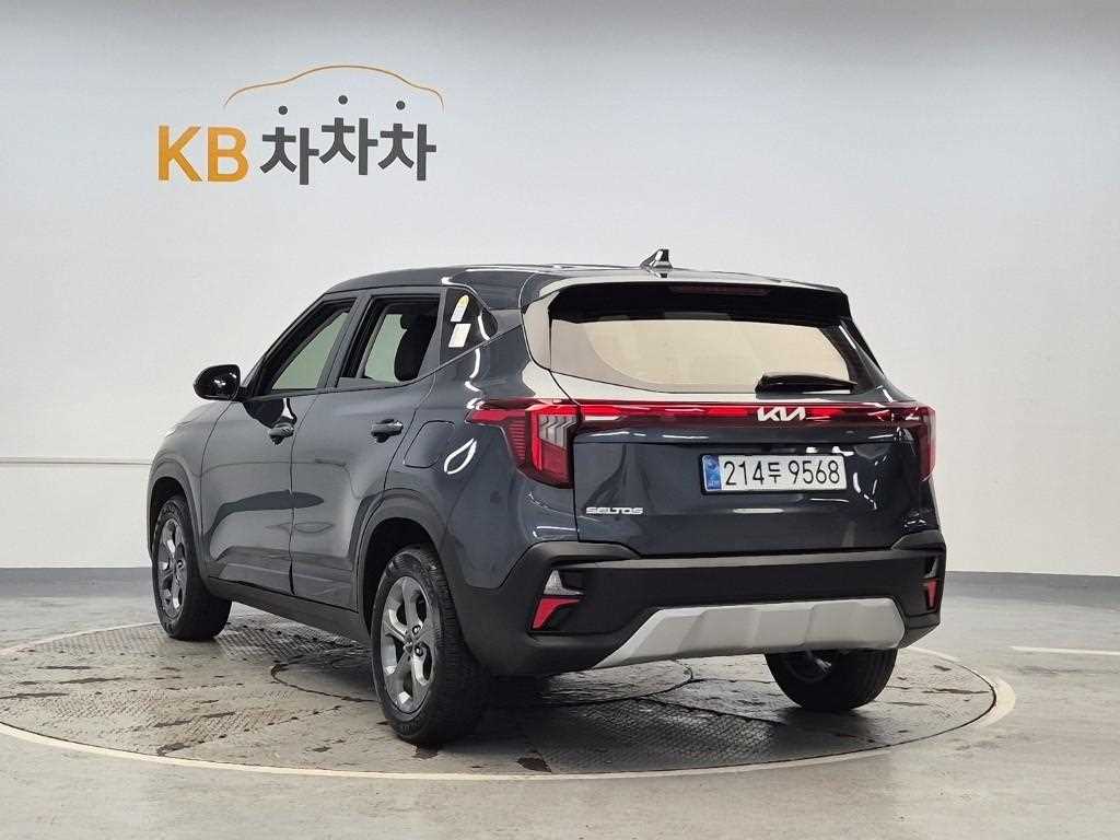 KIA Seltos - Vista 2