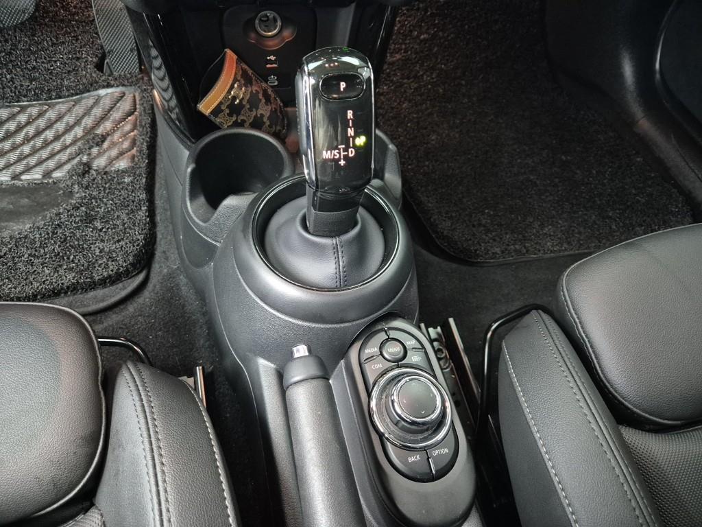 Mini Cooper - Vista 8