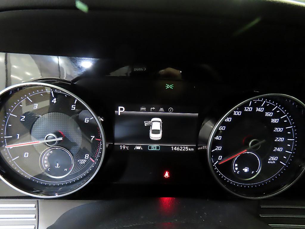 HYUNDAI Grandeur - Vista 9