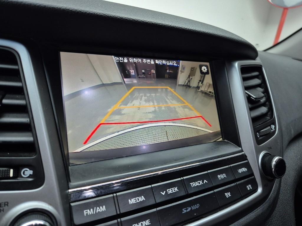 HYUNDAI Tucson 2018 Gris - Importación desde Corea - HF Imports Iquique - Foto 15