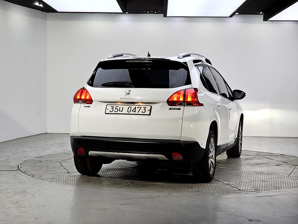 Peugeot 2008 - Vista 3