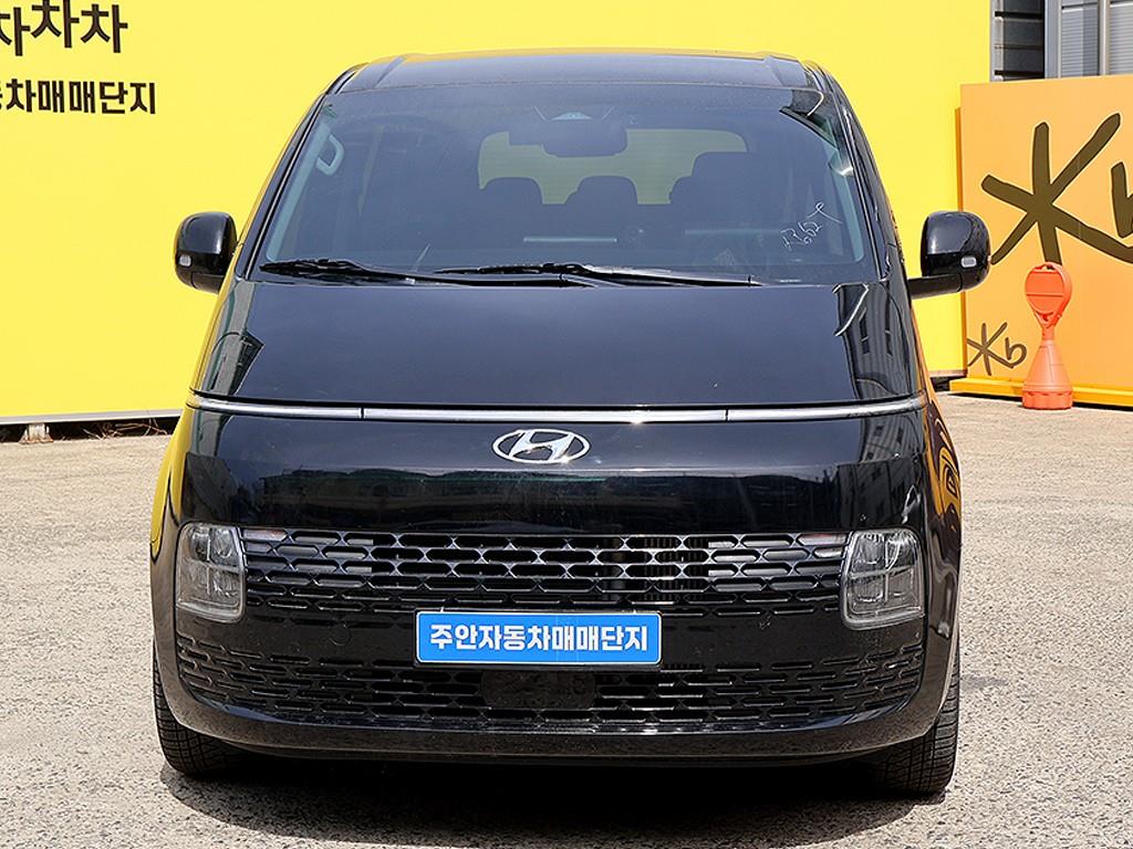 HYUNDAI Staria 2024 Negro - Importación desde Corea - HF Imports Iquique - Foto 1