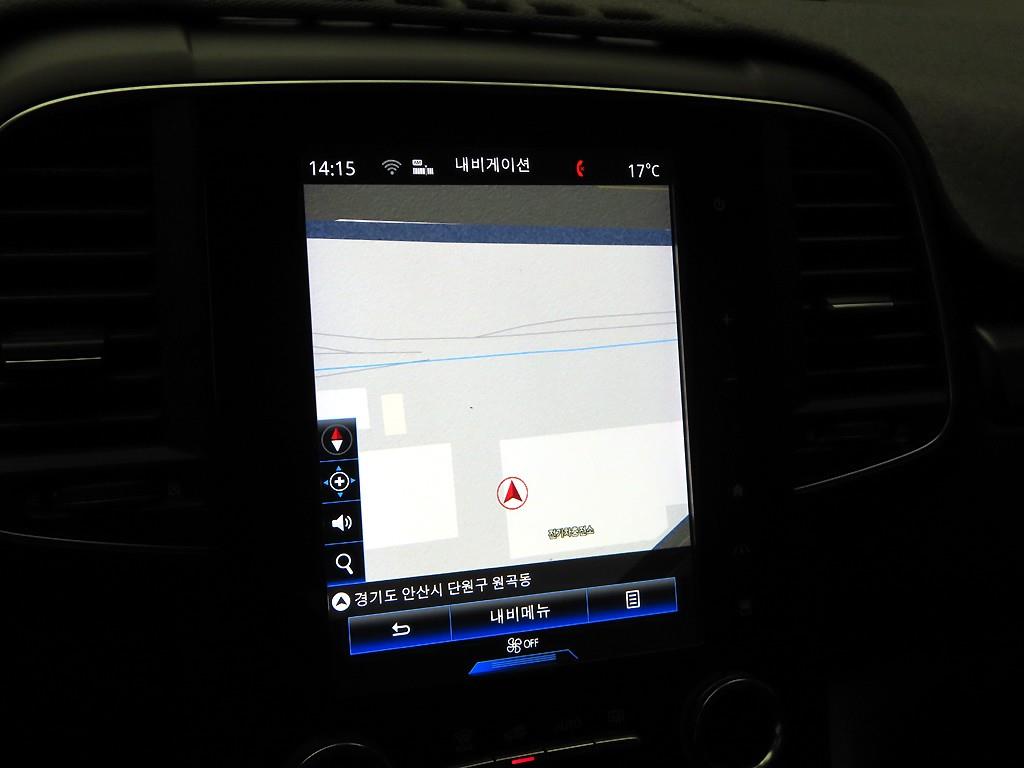 SAMSUNG QM6 - Vista 8