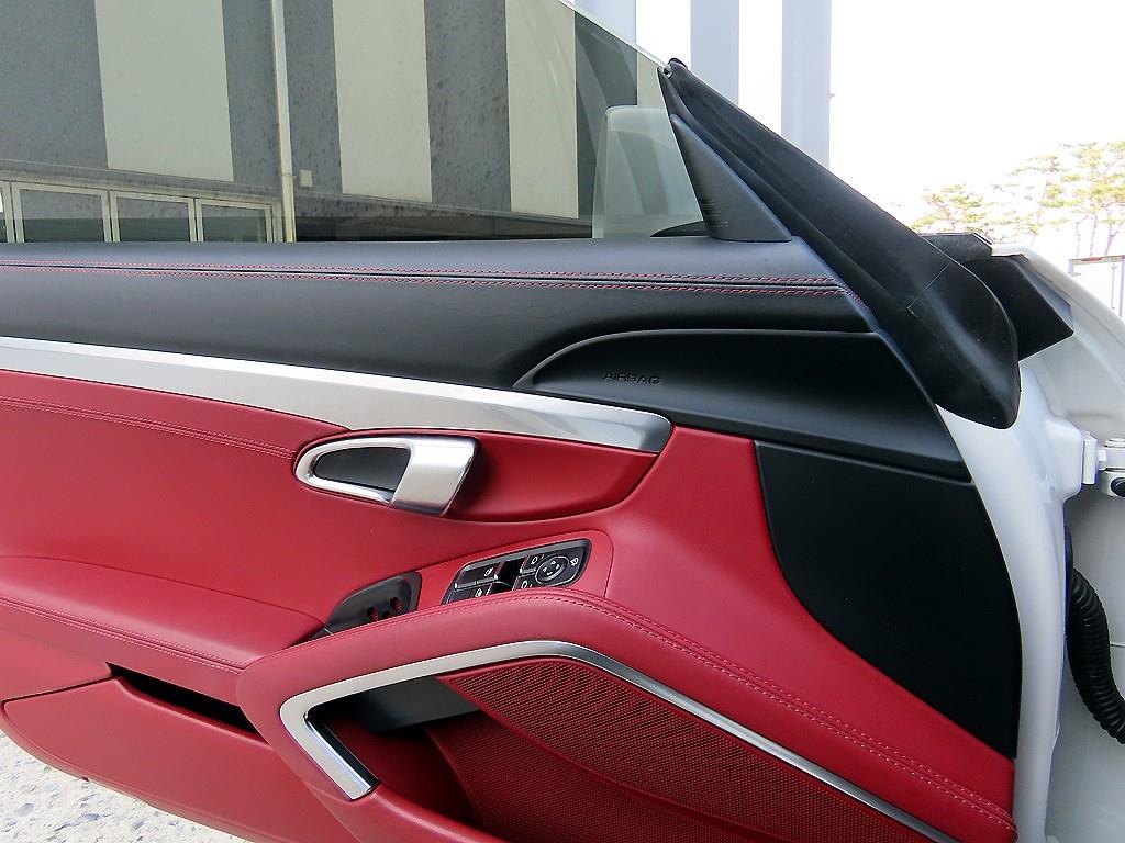 Porsche 718 - Vista 10