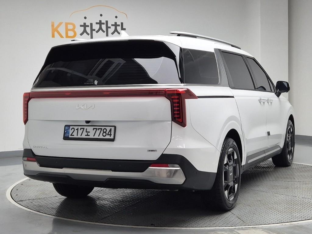 KIA Carnival - Vista 3