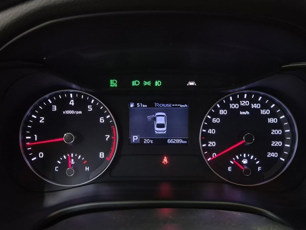 KIA K3 - Vista 5