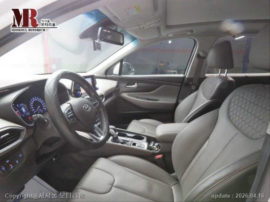 HYUNDAI Santa Fe - Vista 5