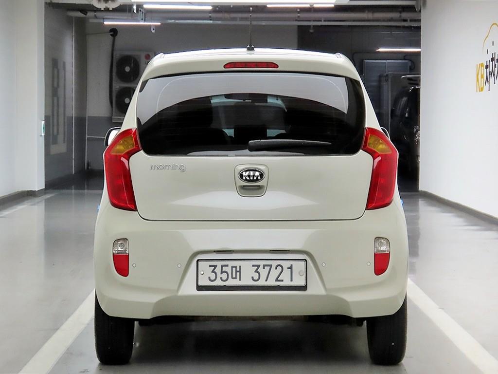 KIA Morning - Vista 3