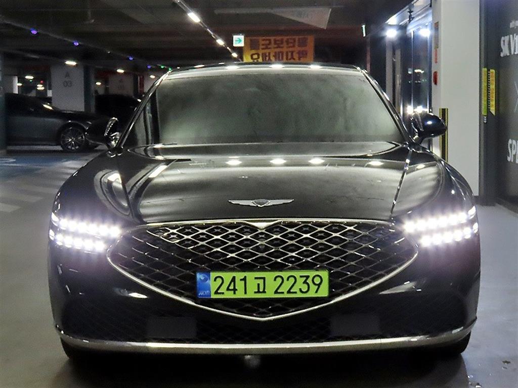 Genesis G90 - Vista 2