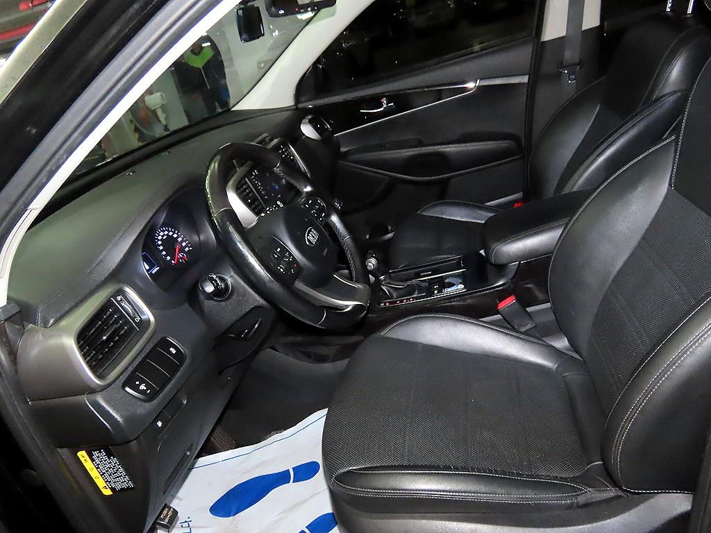 KIA Sorento - Vista 6