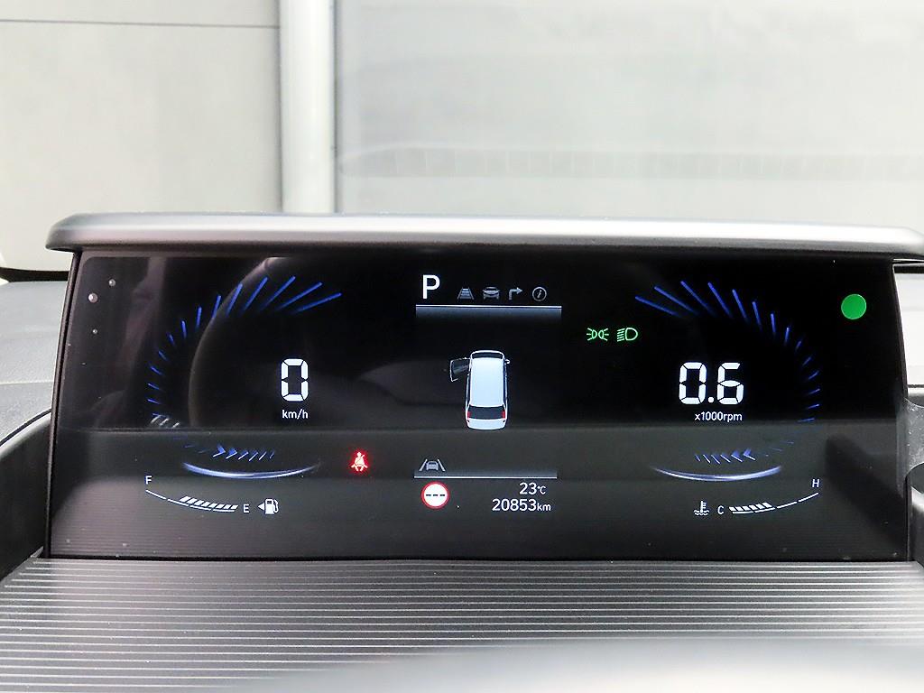 HYUNDAI Staria - Vista 8