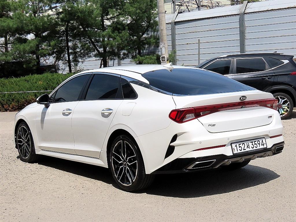 KIA K5 - Vista 3