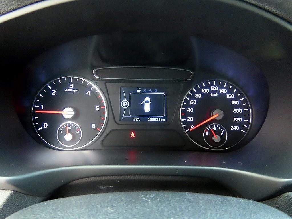 KIA Sorento - Vista 9