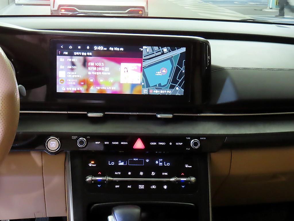 KIA Carnival - Vista 11