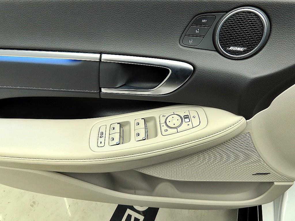 HYUNDAI Sonata - Vista 11