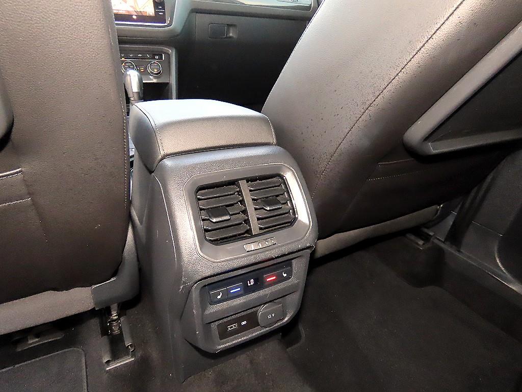 Volkswagen Tiguan 2020 Blanco - Importación desde Corea - HF Imports Iquique - Foto 15