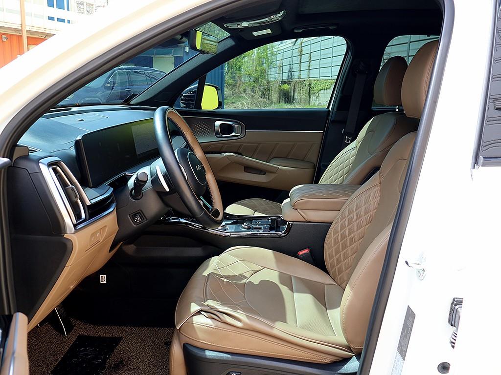 KIA Sorento 2024 Blanco - Importación desde Corea - HF Imports Iquique - Foto 10