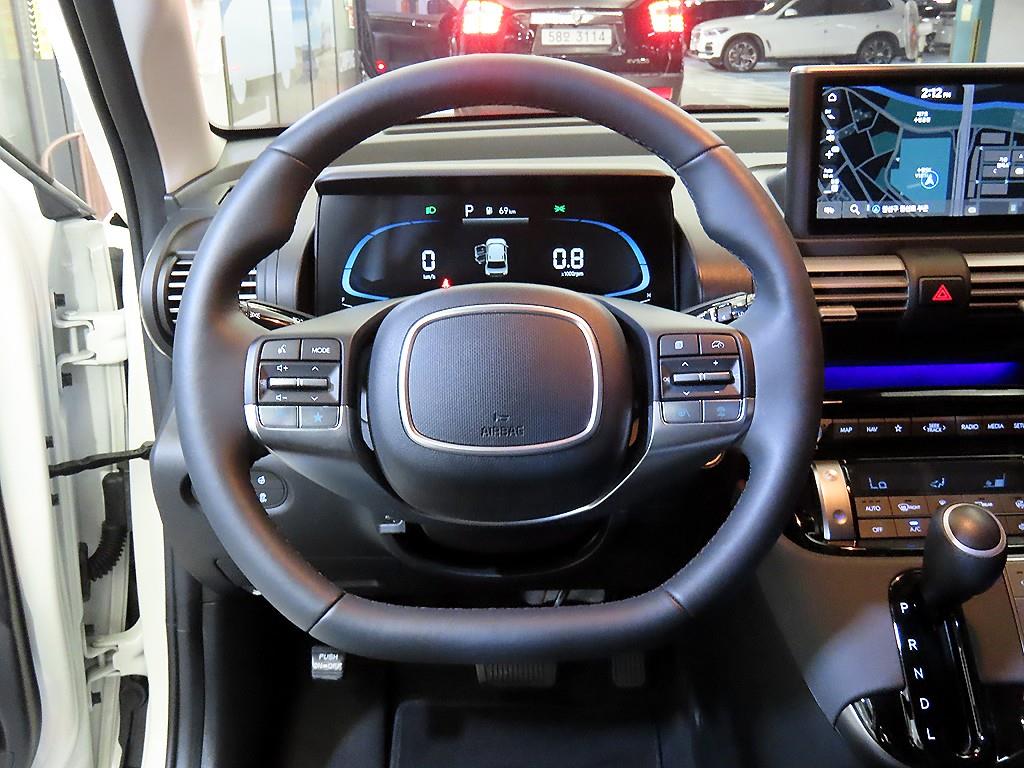 HYUNDAI Casper - Vista 8