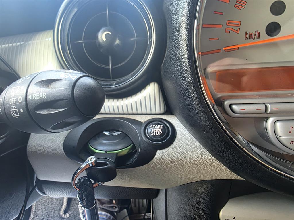 Mini Cooper 2010 Gris - Importación desde Corea - HF Imports Iquique - Foto 17