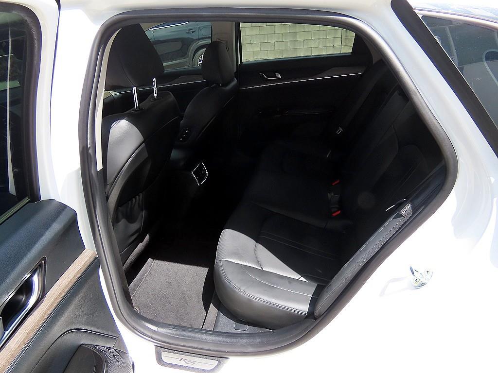 KIA K5 - Vista 6