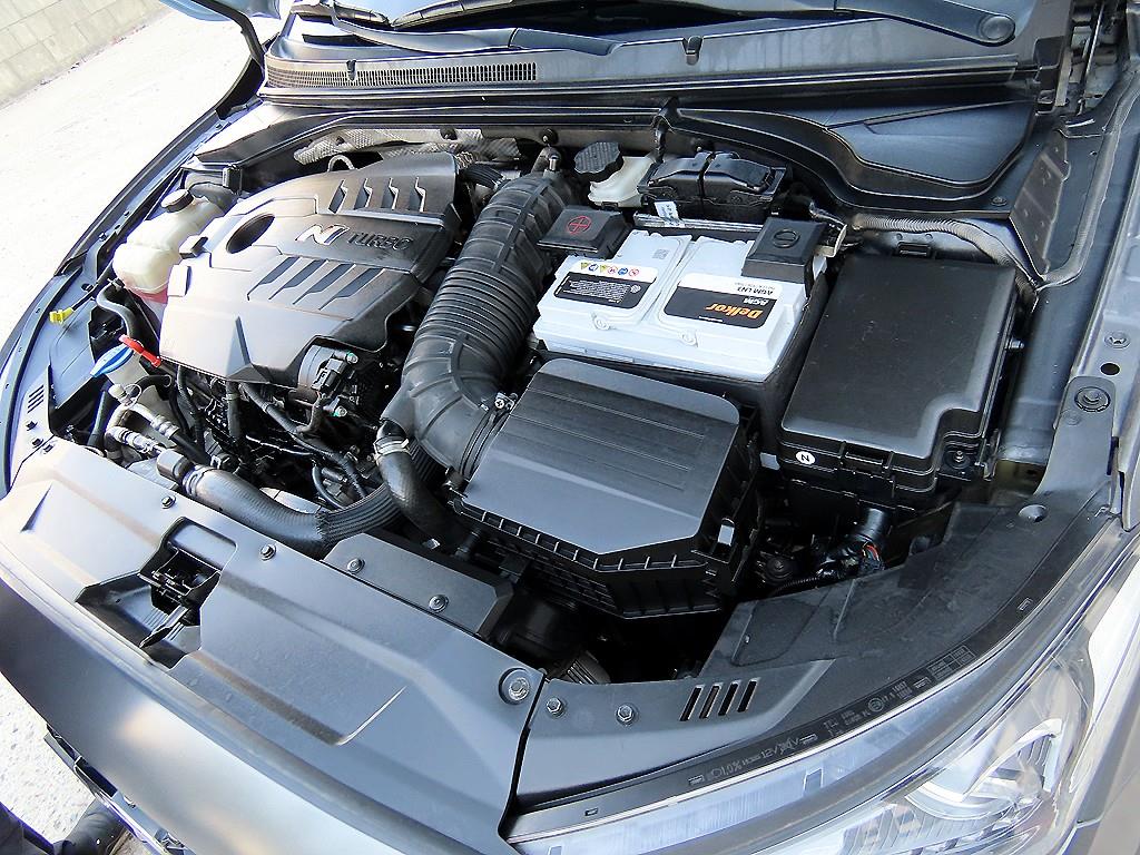 HYUNDAI Veloster 2019 Gris - Importación desde Corea - HF Imports Iquique - Foto 17