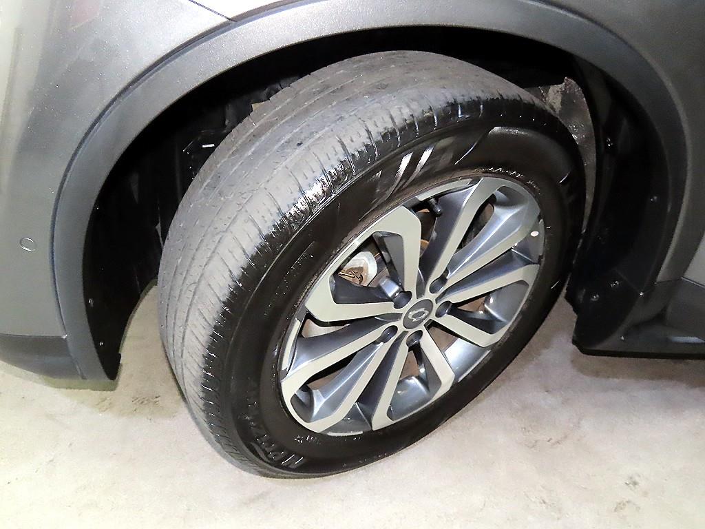 SAMSUNG QM6 2020 Gris - Importación desde Corea - HF Imports Iquique - Foto 20