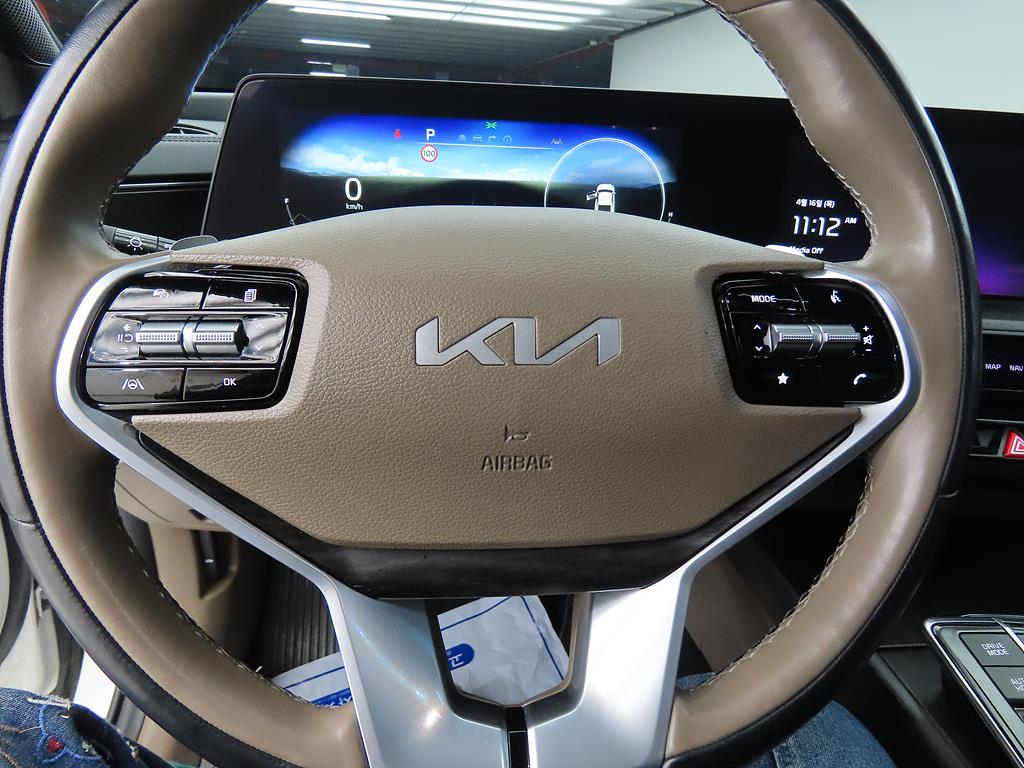 KIA K8 - Vista 11