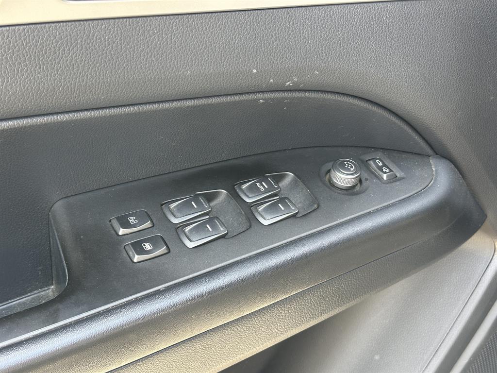 Ssangyong Rexton - Vista 9