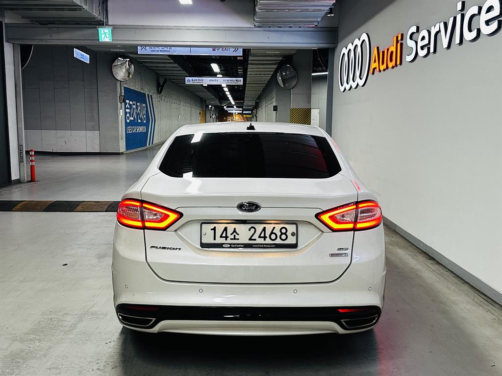 Ford Fusion - Vista 3