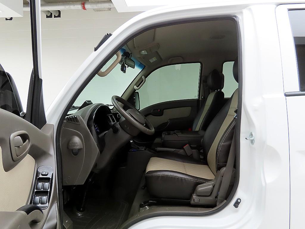 Small Truck Cargo (small) 2023 Blanco - Importación desde Corea - HF Imports Iquique - Foto 14