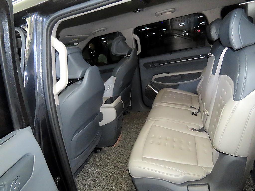 KIA EV9 - Vista 7