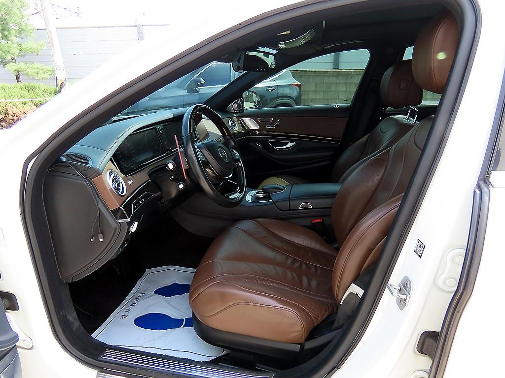 Mercedes Benz S Class - Vista 5