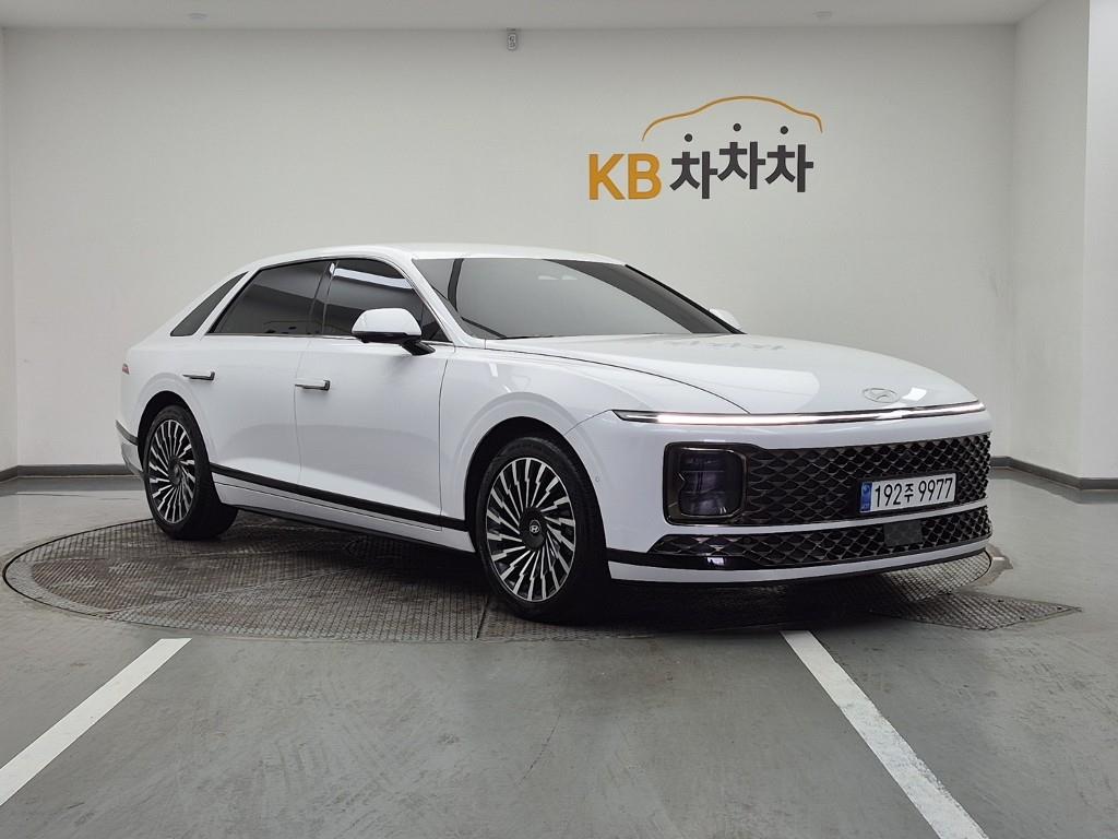 HYUNDAI Grandeur - Vista 2