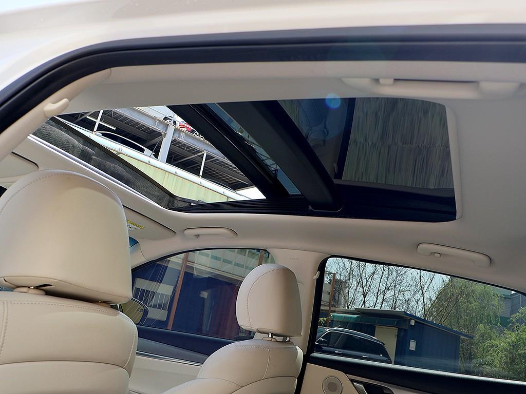 HYUNDAI Grandeur 2022 Blanco - Importación desde Corea - HF Imports Iquique - Foto 12