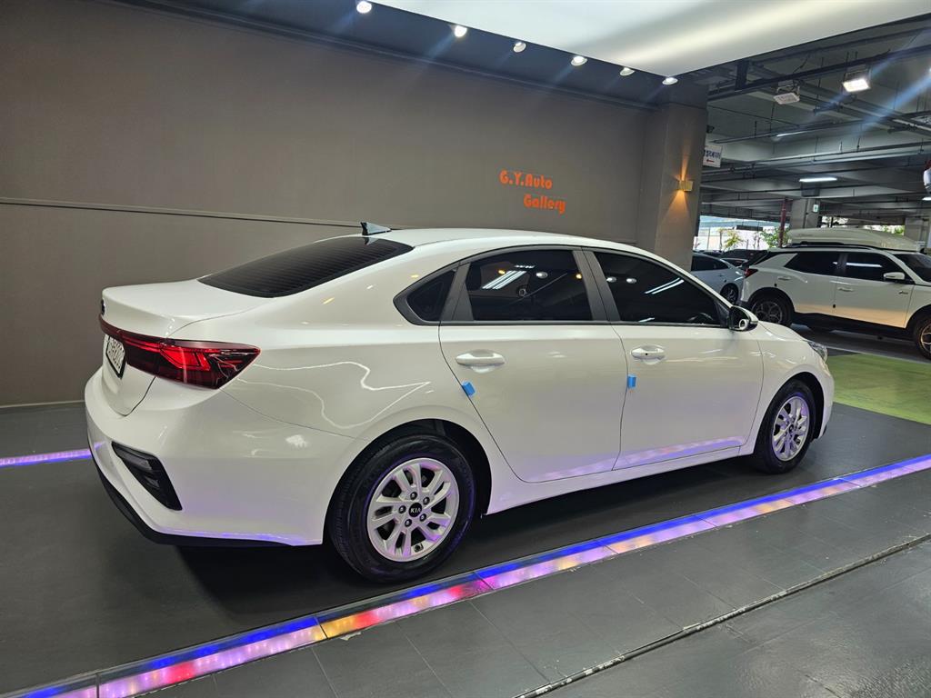 KIA K3 - Vista 12