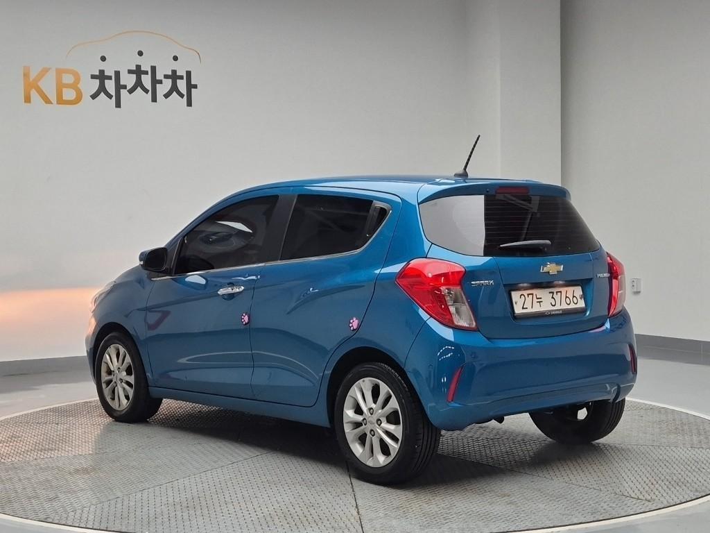 Chevrolet Spark - Vista 2