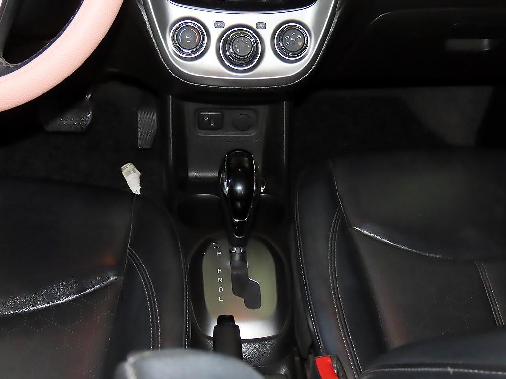Chevrolet Spark - Vista 12