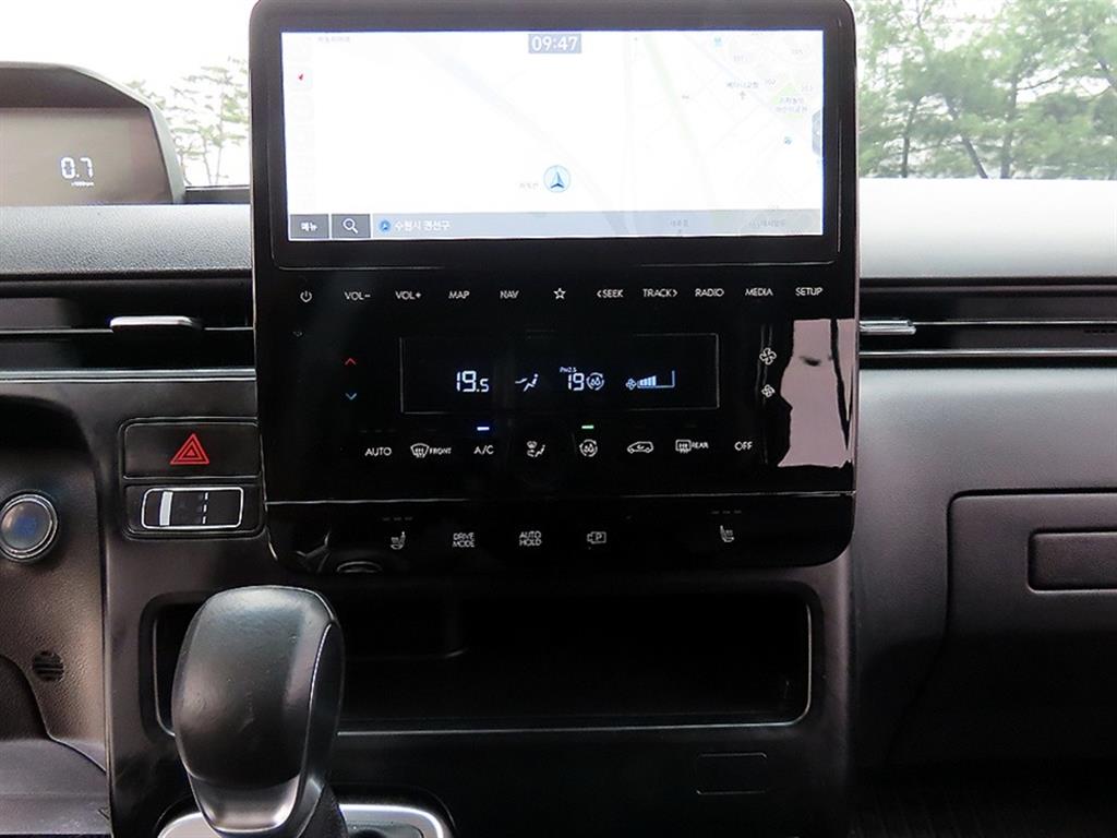 HYUNDAI Staria 2024 Blanco - Importación desde Corea - HF Imports Iquique - Foto 13